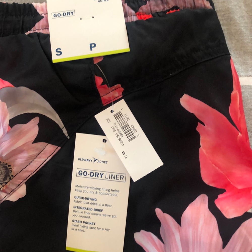 Running Shorts - Picture 5 of 5